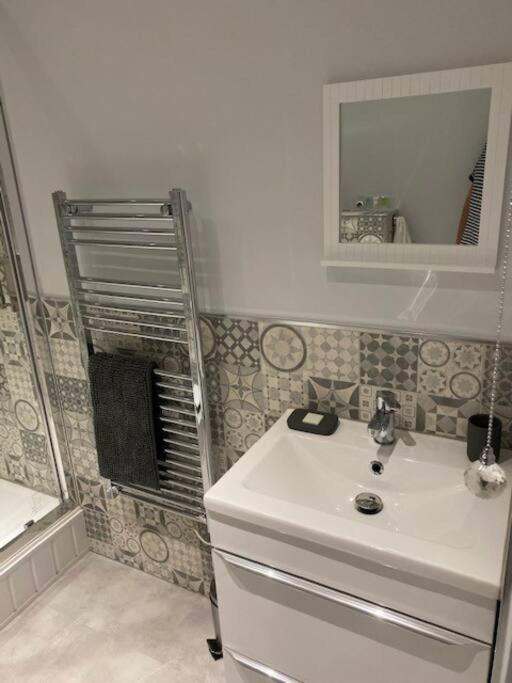Luxury Mumbles View Studio Apartment Swansea Ngoại thất bức ảnh